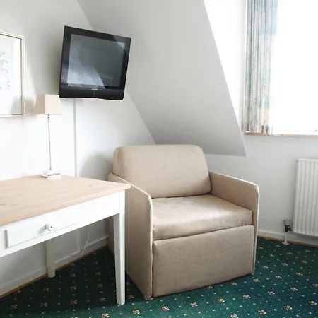 Fangel & Inn 3*